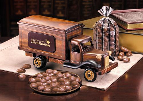 TR1424 , 1950's Delivery Truck with Milk Chocolate Almonds