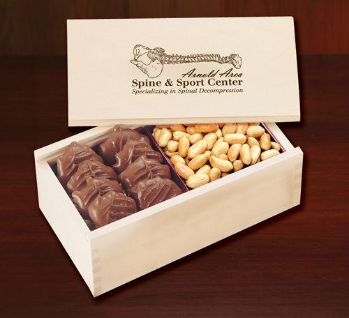 K1039 , SAVE 25% - Wooden Collector's Box with Pecan Turtles & Choice Virginia Peanuts