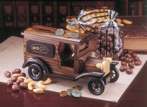 TR8220 , 1913 Armored Car Bank with Milk Chocolate Almonds & Extra Fancy Jumbo Cashews
