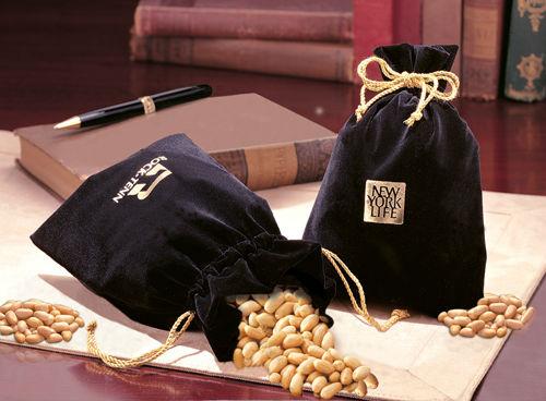 VB111 , Simple Sophistication with Choice Virginia Peanuts